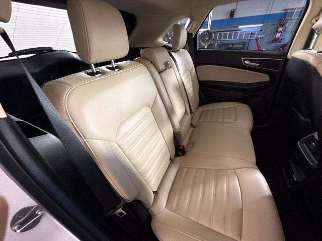 2024 Ford Edge SEL w/ HEATED LEATHER