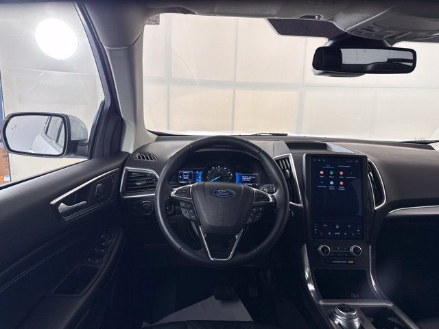 2024 Ford Edge Titanium w/ PANO ROOF