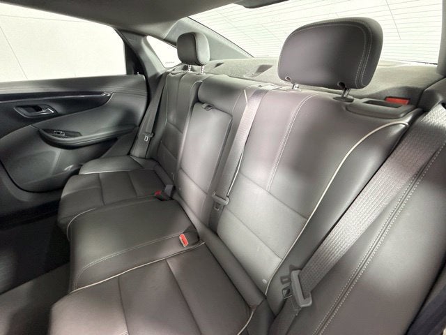 2015 Chevrolet Impala LTZ w/ PWR SUNROOF