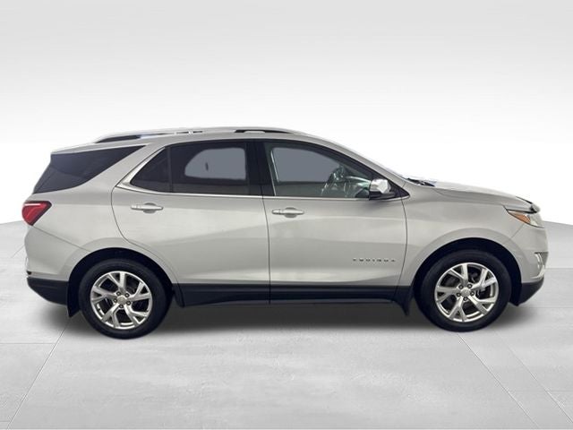 2018 Chevrolet Equinox Premier w/ HEATED LEATHER