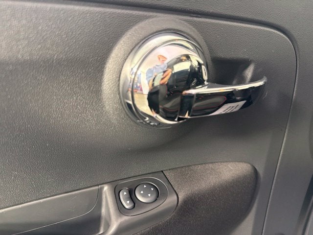 2018 FIAT 500 Pop w/ CLEAN CARFAX