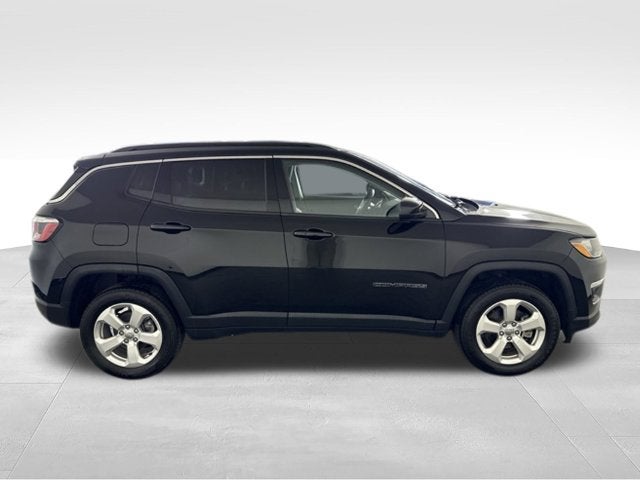 2019 Jeep Compass Latitude w/ HEATED SEATS