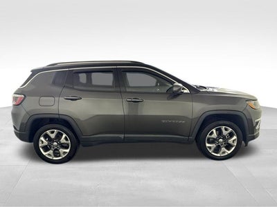 2018 Jeep Compass Limited w/ SUNROOF