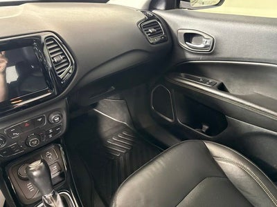 2018 Jeep Compass Limited w/ SUNROOF