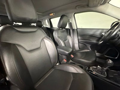 2018 Jeep Compass Limited w/ SUNROOF