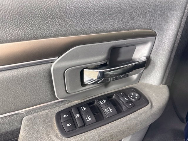 2018 RAM 1500 Big Horn w/ PWR SUNROOF
