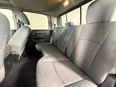 2018 RAM 1500 Big Horn w/ PWR SUNROOF