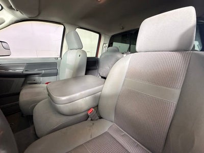 2007 Dodge Ram 2500 SLT w/ 5.7l HEMI V8 ENGINE