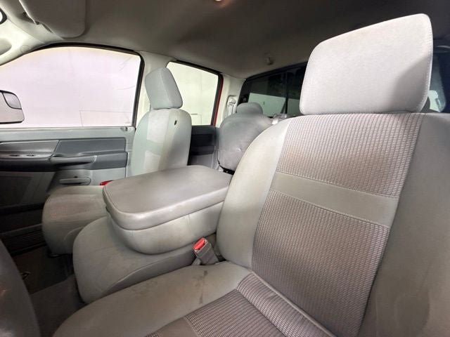 2007 Dodge Ram 2500 SLT w/ 5.7l HEMI V8 ENGINE