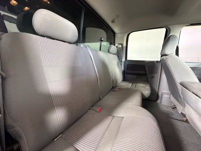 2007 Dodge Ram 2500 SLT w/ 5.7l HEMI V8 ENGINE