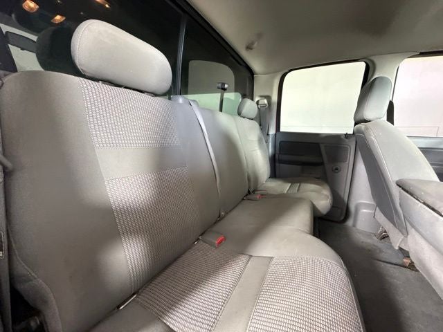 2007 Dodge Ram 2500 SLT w/ 5.7l HEMI V8 ENGINE