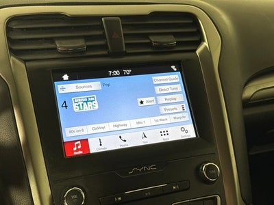 2019 Ford Fusion SE w/ ADAPTIVE CRUISE