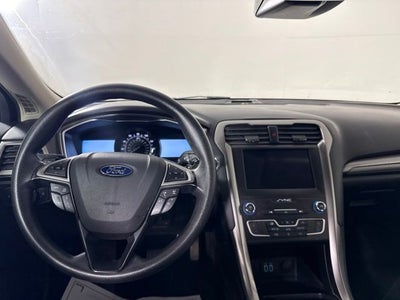 2019 Ford Fusion SE w/ ADAPTIVE CRUISE
