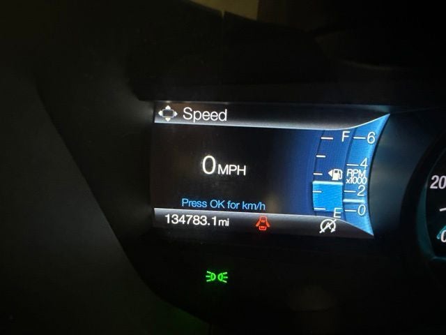 2019 Ford Fusion SE w/ APPLE CARPLAY