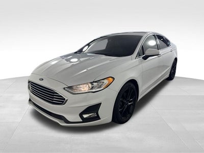 2019 Ford Fusion SE w/ APPLE CARPLAY