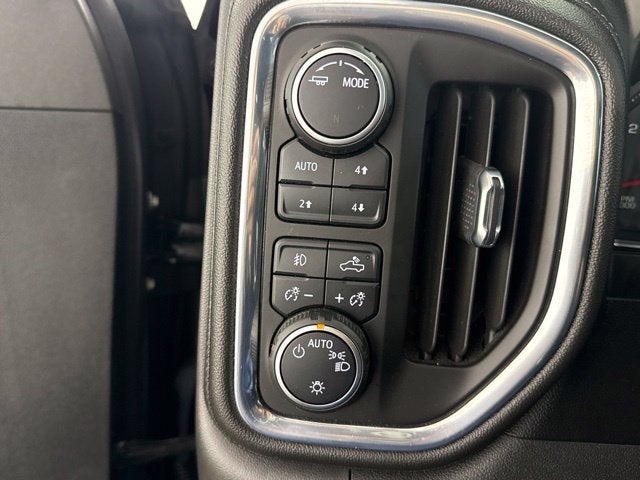 2021 Chevrolet Silverado 1500 LT Trail Boss w/ CHEVYTEC LINER