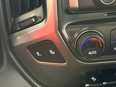 2017 Chevrolet Silverado 1500 LT w/ APPLE CARPLAY