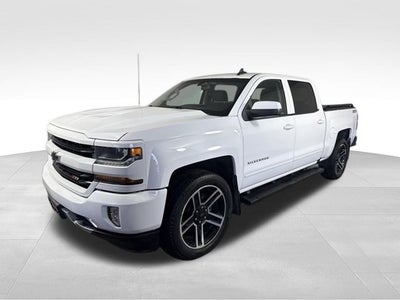 2017 Chevrolet Silverado 1500 LT w/ APPLE CARPLAY