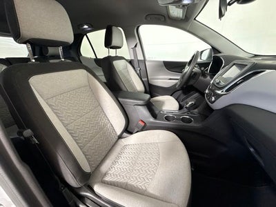 2024 Chevrolet Equinox LS w/ WIRELESS CARPLAY
