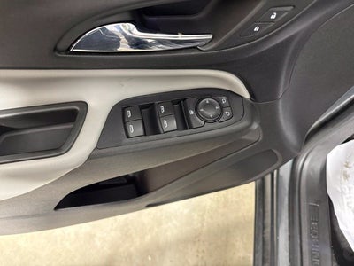 2019 Chevrolet Equinox LS w/ CLEAN CARFAX