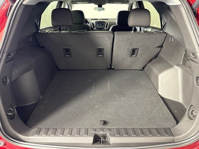 2023 Chevrolet Equinox LT w/ HEATED SEATS