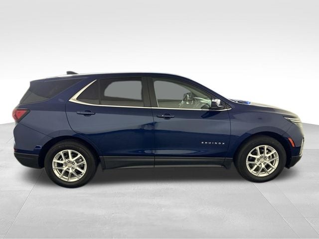 2022 Chevrolet Equinox LT w/ POWER LIFTGATE
