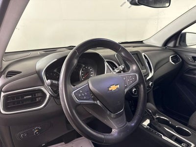 2022 Chevrolet Equinox LT w/ POWER LIFTGATE