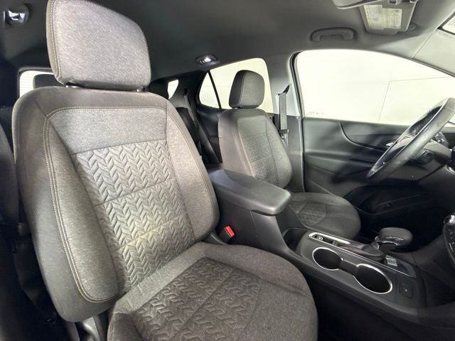 2022 Chevrolet Equinox LT w/ POWER LIFTGATE