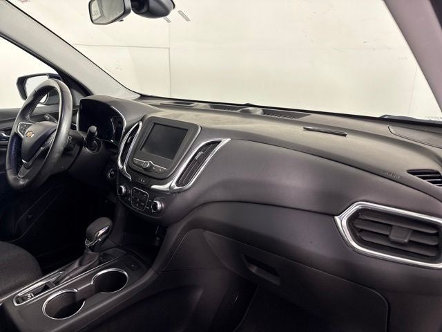 2022 Chevrolet Equinox LT w/ POWER LIFTGATE