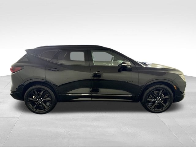 2022 Chevrolet Blazer RS w/ HEATED WHEEL