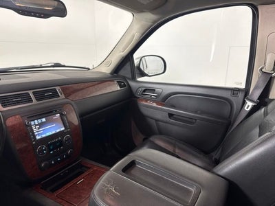 2013 Chevrolet Avalanche 1500 LTZ BLACK DIAMOND