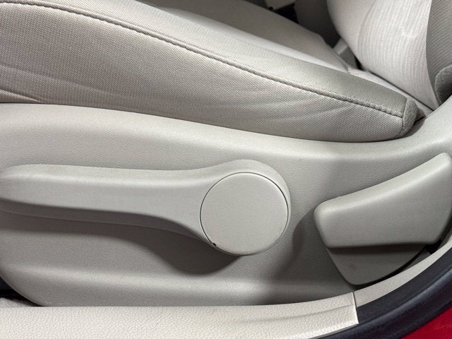 2014 Nissan Sentra SV w/ HANDSFREE AUDIO