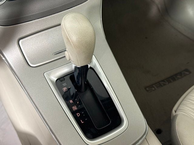 2014 Nissan Sentra SV w/ HANDSFREE AUDIO