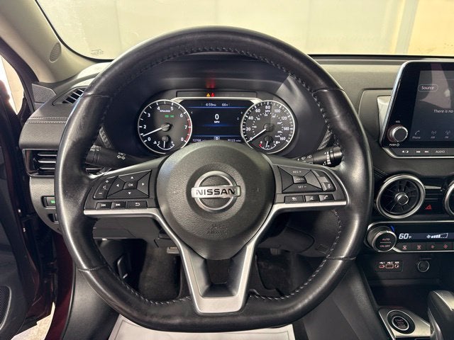 2020 Nissan Sentra SV w/ APPLE CARPLAY