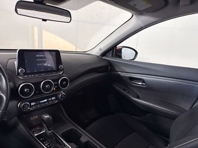 2020 Nissan Sentra SV w/ APPLE CARPLAY