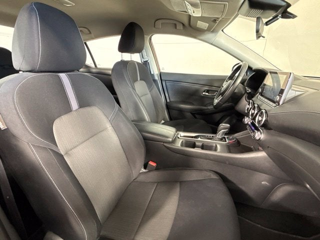 2020 Nissan Sentra SV w/ APPLE CARPLAY