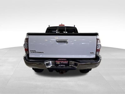 2015 Toyota Tacoma Base w/ TOW PKG
