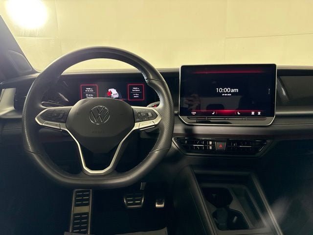 2025 Volkswagen Tiguan 2.0T SE R-Line Black w/ HEATED SEATS