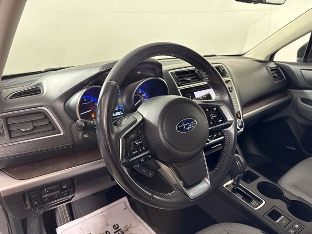 2019 Subaru Outback 3.6R Limited w/ MOONROOF