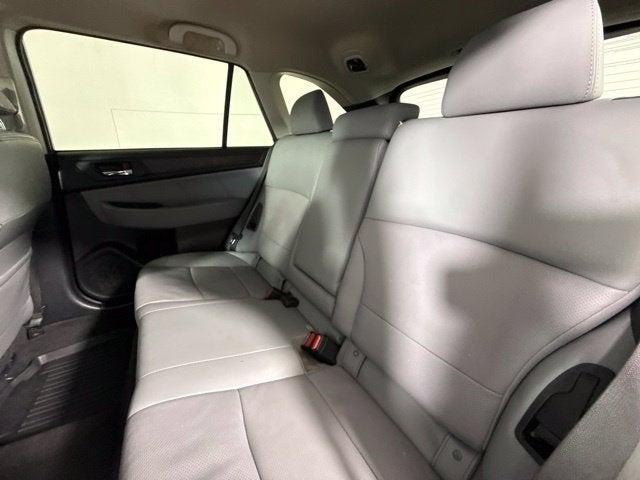 2019 Subaru Outback 3.6R Limited w/ MOONROOF