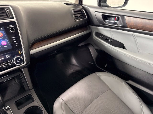 2019 Subaru Outback 3.6R Limited w/ MOONROOF