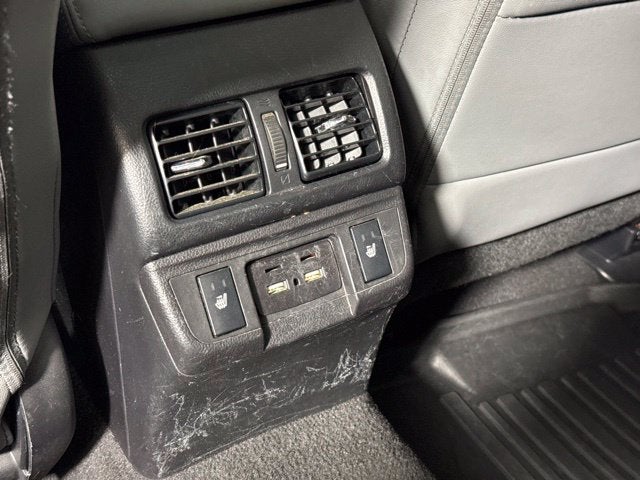 2019 Subaru Outback 3.6R Limited w/ MOONROOF