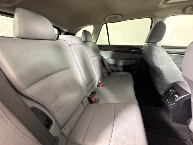 2019 Subaru Outback 3.6R Limited w/ MOONROOF