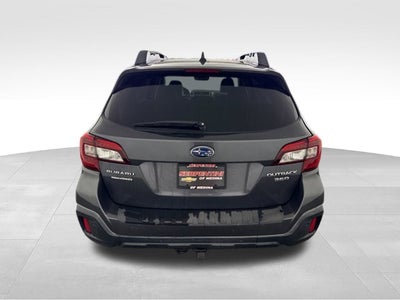 2019 Subaru Outback 3.6R Limited w/ MOONROOF