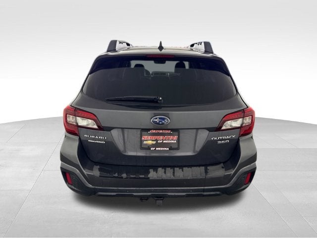 2019 Subaru Outback 3.6R Limited w/ MOONROOF
