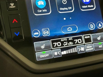 2025 Subaru Ascent Onyx Edition w/ SUNROOF