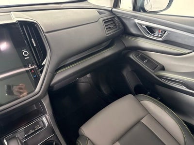 2025 Subaru Ascent Onyx Edition w/ SUNROOF