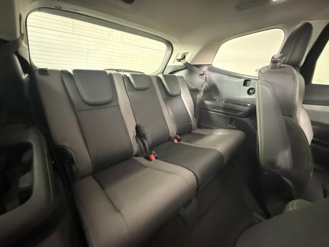 2025 Subaru Ascent Onyx Edition w/ SUNROOF