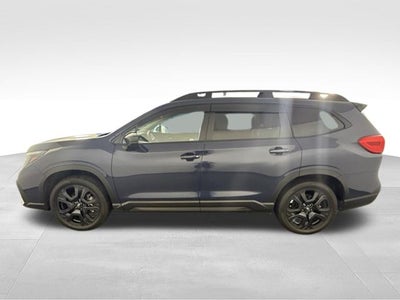 2025 Subaru Ascent Onyx Edition w/ SUNROOF