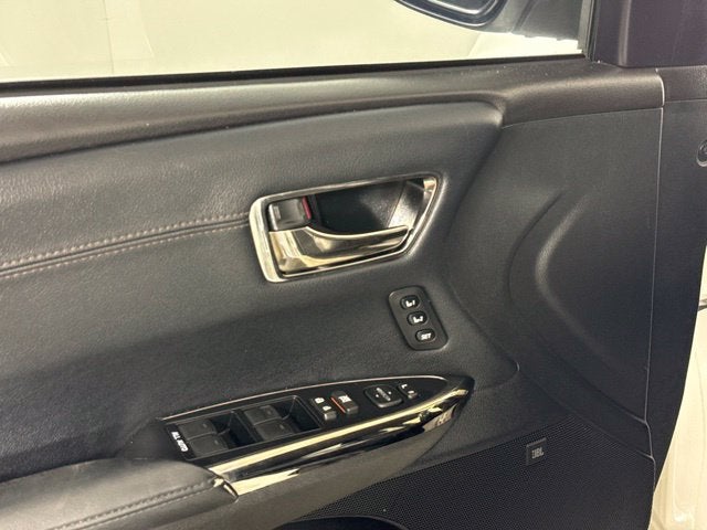 2016 Toyota Avalon Limited w/ PWR MOONROOF